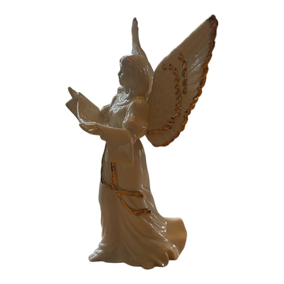 Mikasa fine bone China, retired “holiday elegance” Angel. - Picture 12 of 16